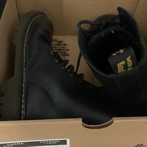 Dr.Martens boots